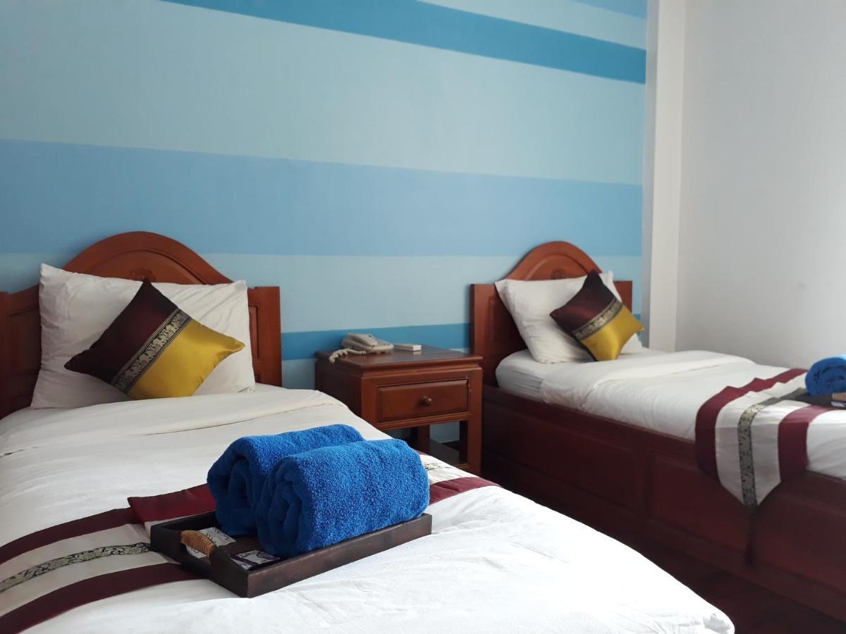 Wiriya House Hostel Chiang Mai Exterior photo
