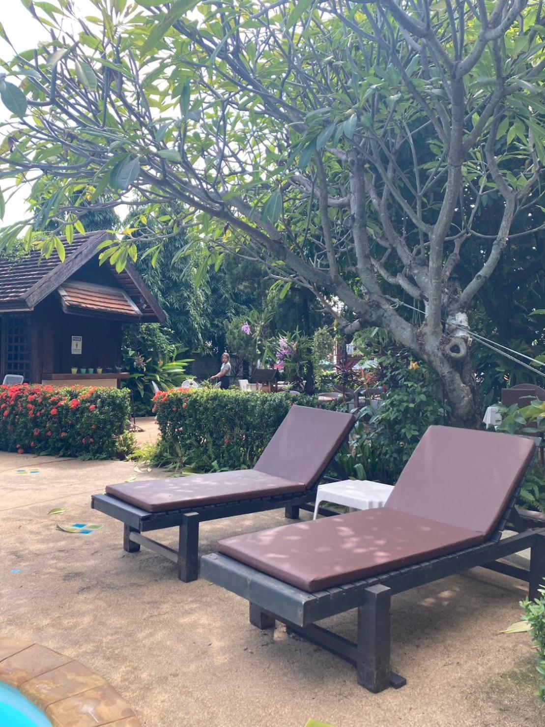Wiriya House Hostel Chiang Mai Exterior photo