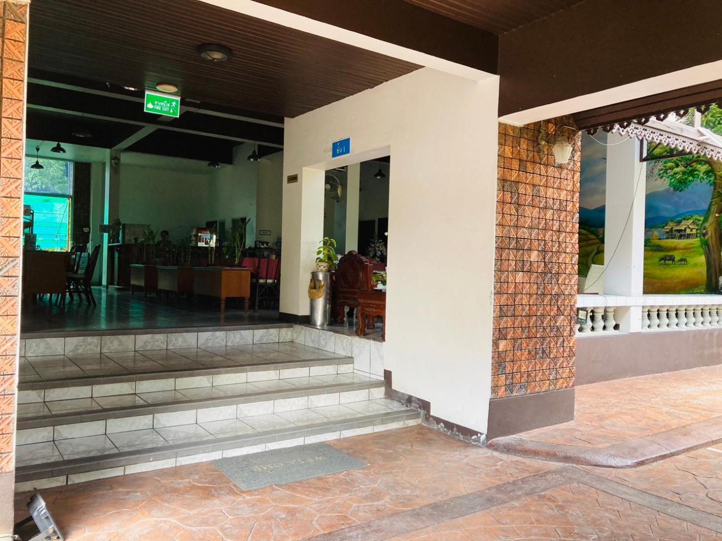 Wiriya House Hostel Chiang Mai Exterior photo