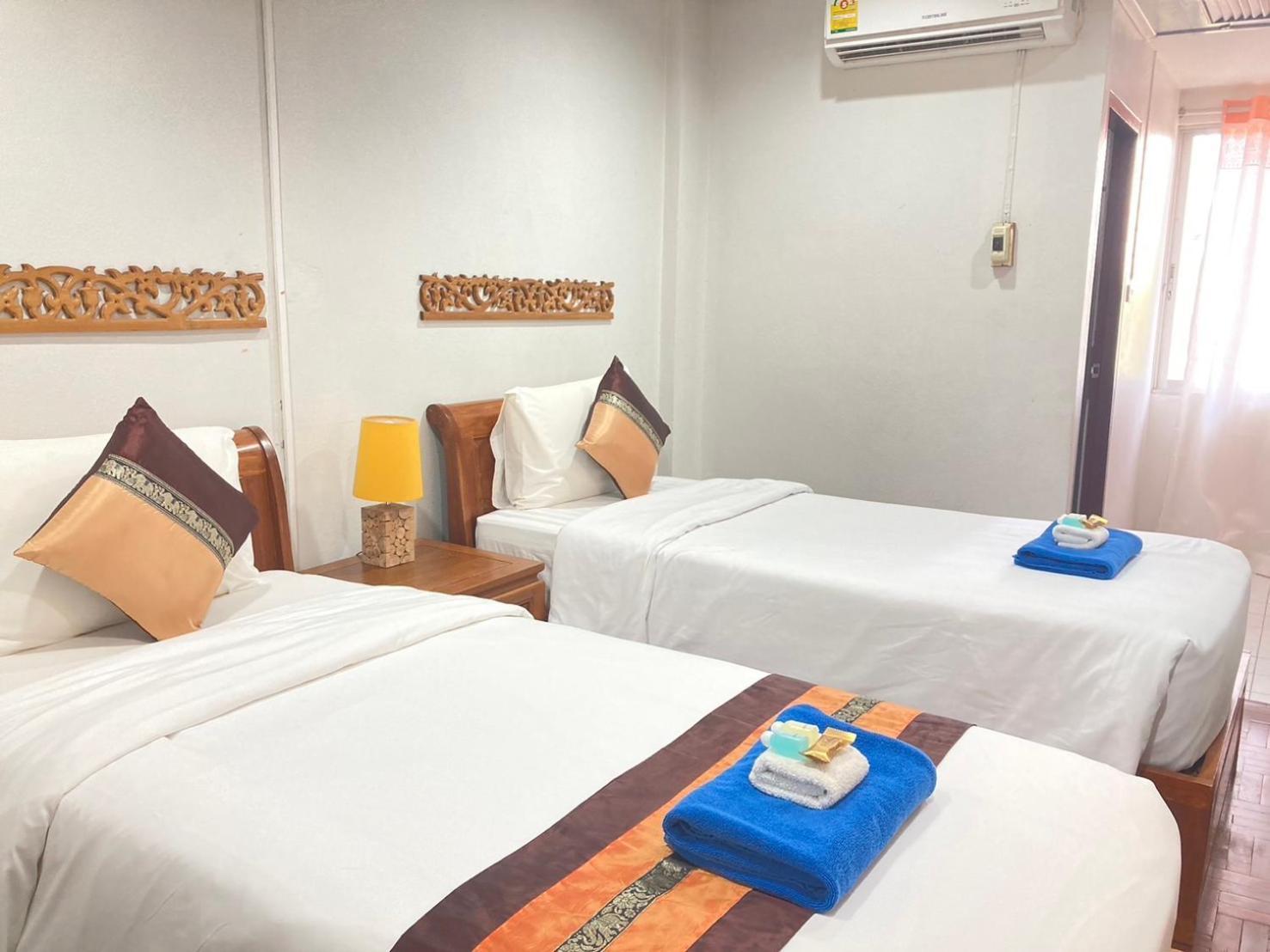 Wiriya House Hostel Chiang Mai Exterior photo