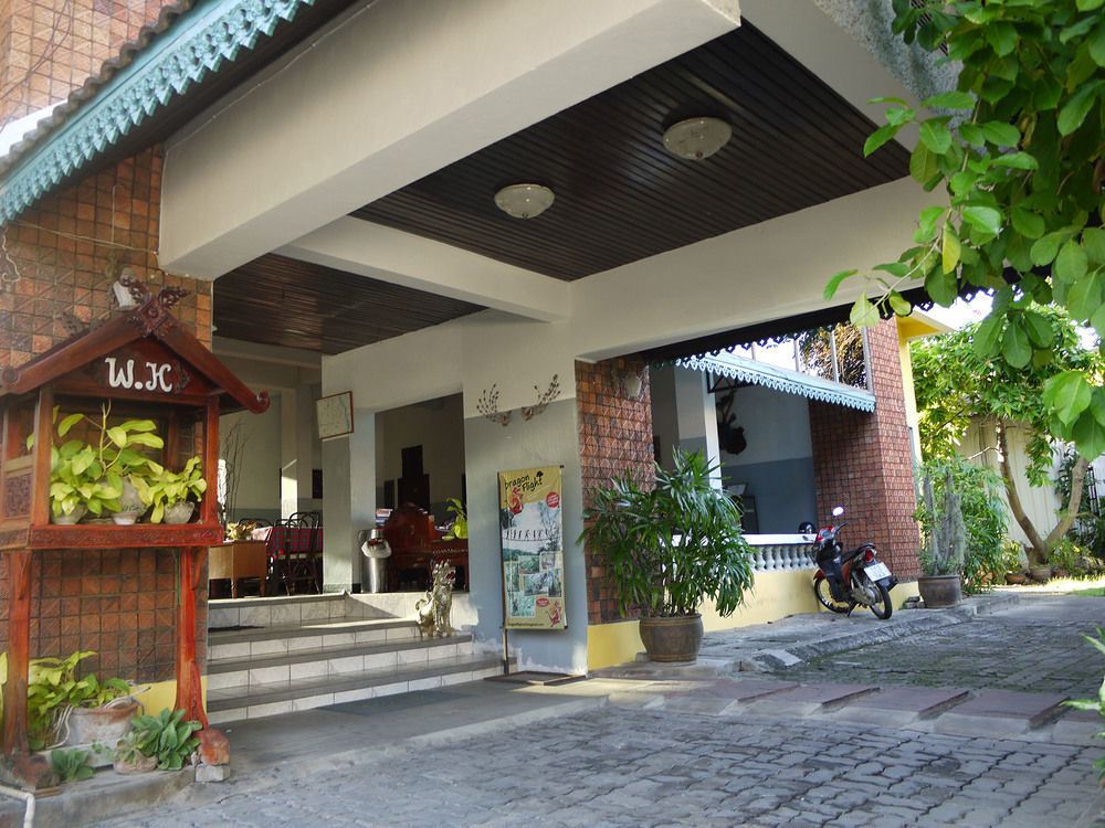 Wiriya House Hostel Chiang Mai Exterior photo